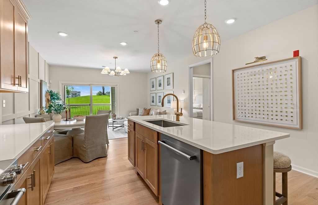 399 Neponset ST #204, Canton, MA, 399 Neponset ST #204, Canton, MA Photo #4