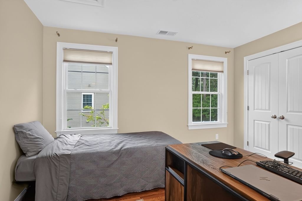 7 Cyrus Way #7 Northborough — Photo 18 of 31