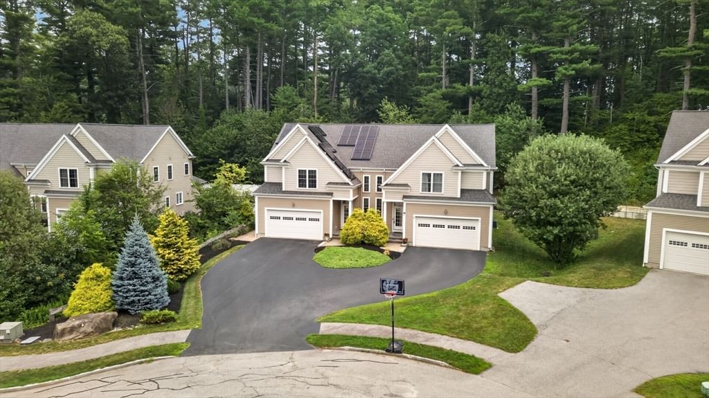 7 Cyrus Way, Northborough, MA Photo #2
