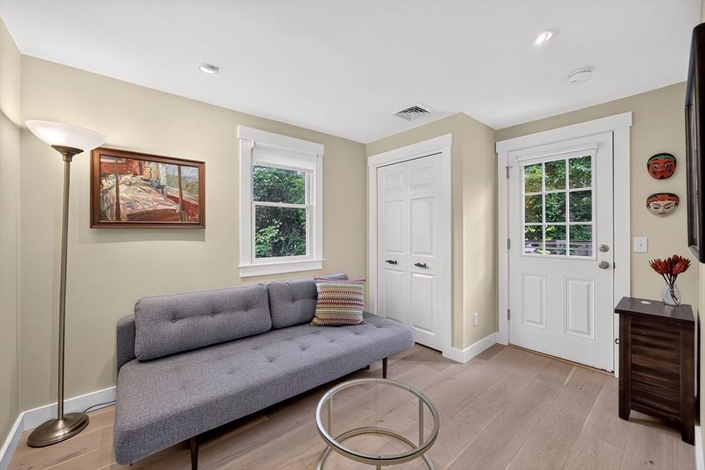17 Carnes Lane #Unit 2 Provincetown — Photo 14 of 27