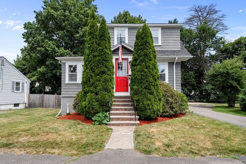 Property at 17 Andrews St, Norwood, MA 02062