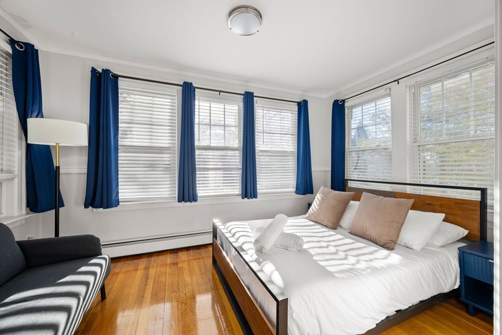 65-67 Saint James Circle, Newton, MA Photo #6