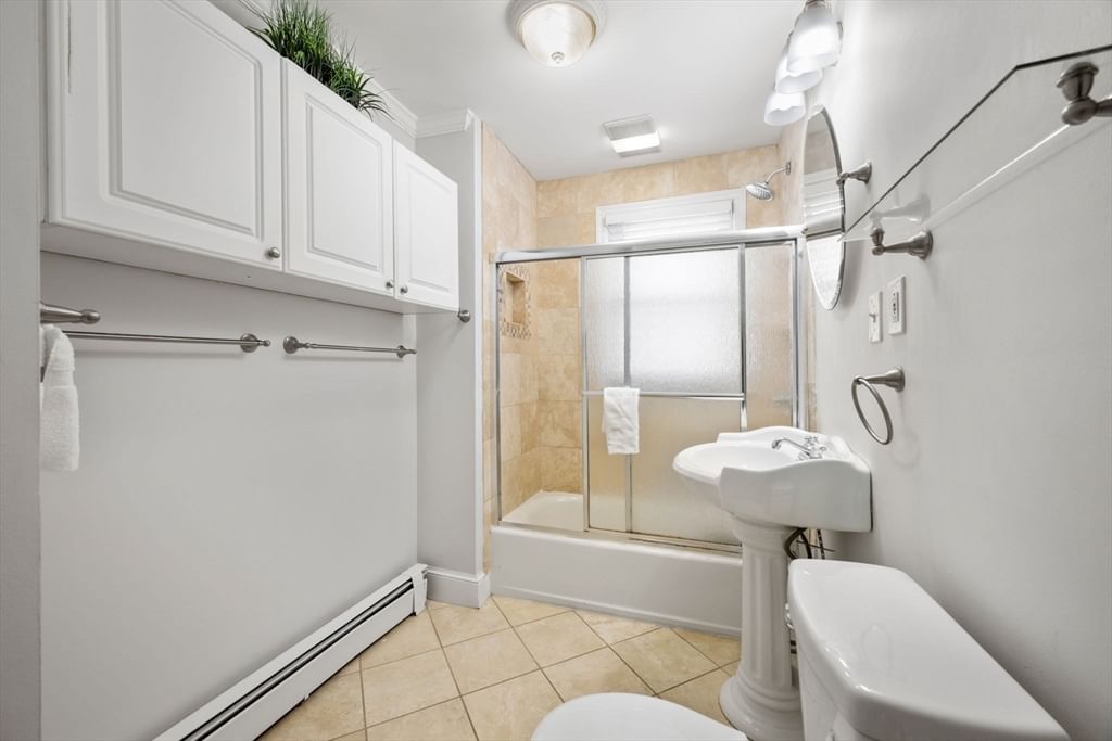 65-67 Saint James Circle, Newton, MA Photo #9