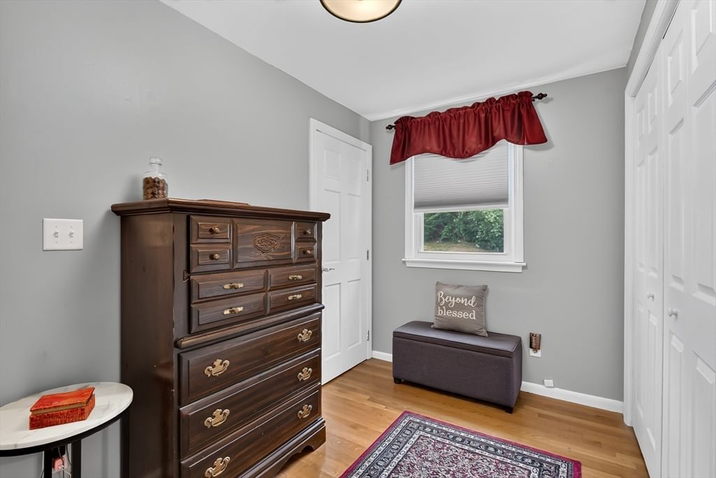 12 Clearwater Dr Plymouth — Photo 12 of 42