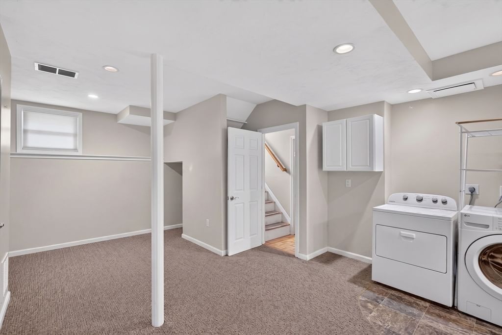 12 Clearwater Dr Plymouth — Photo 27 of 42