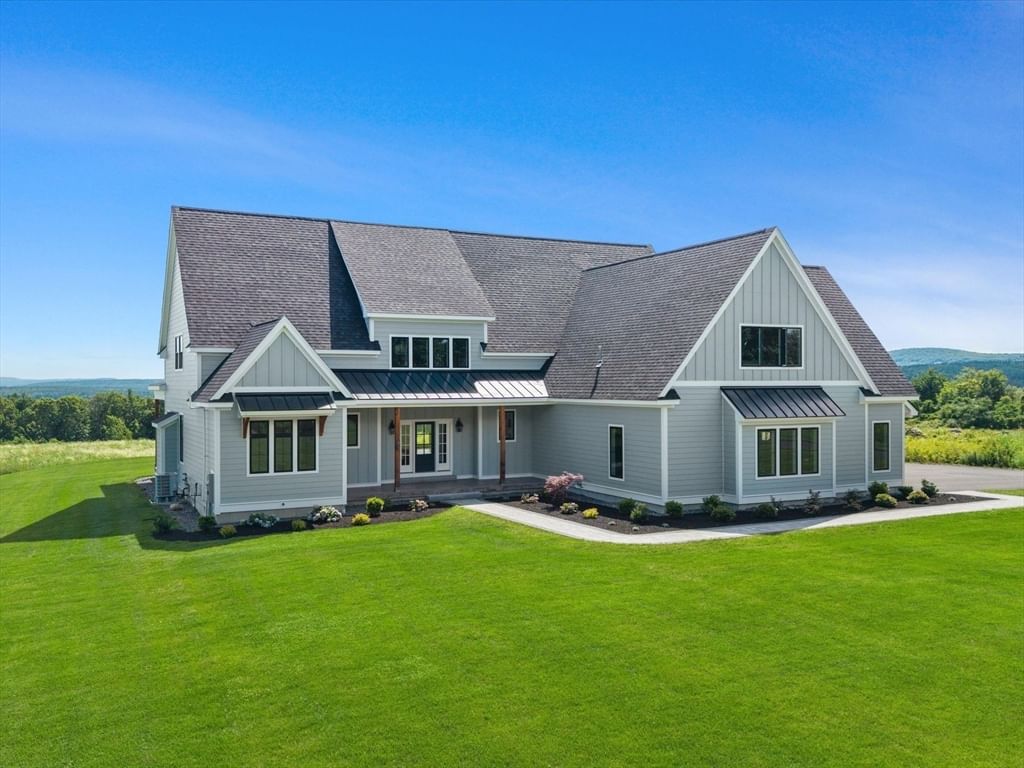 Photo of 170 Justice Hill Rd, Sterling, MA