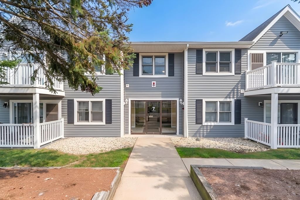 Property at 450 Somerset Ave #705, Taunton, MA 02780