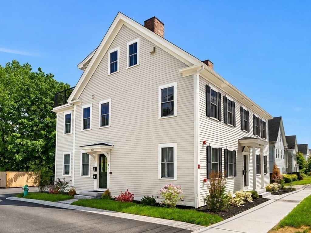 101B Market Street #B, Amesbury, MA Photo #3