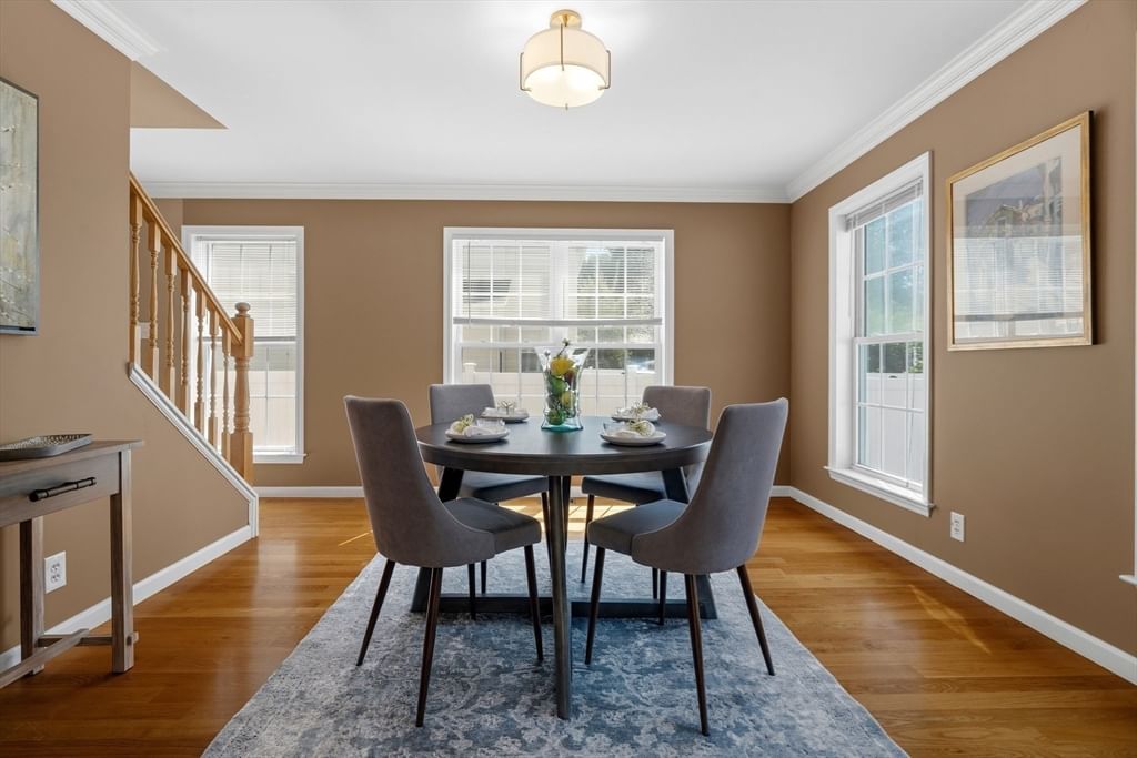 70 Gardner St Boston — Photo 18 of 41