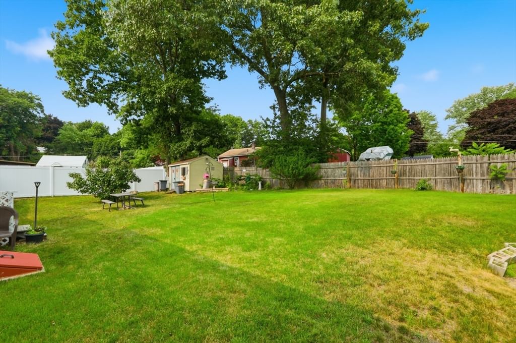 22 Monterey Drive, Methuen, MA Photo #13
