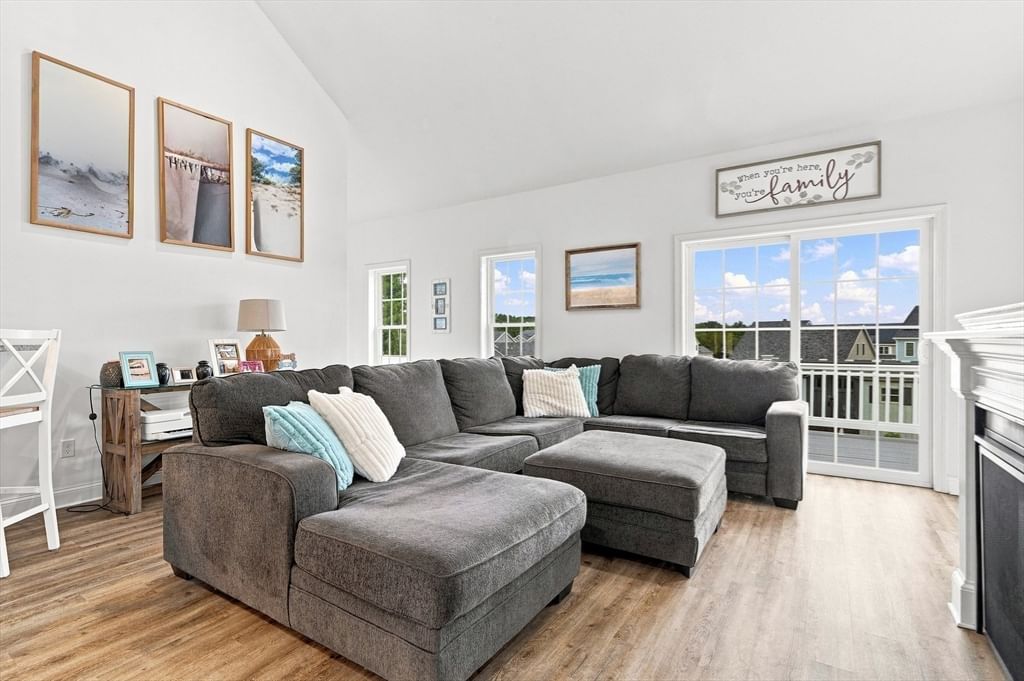 208 Crownshield Ave #208, Uxbridge, MA, 208 Crownshield Ave #208, Uxbridge, MA Photo #21