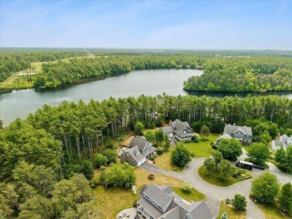 22 Red Pine Ln, Wareham, MA Photo #16
