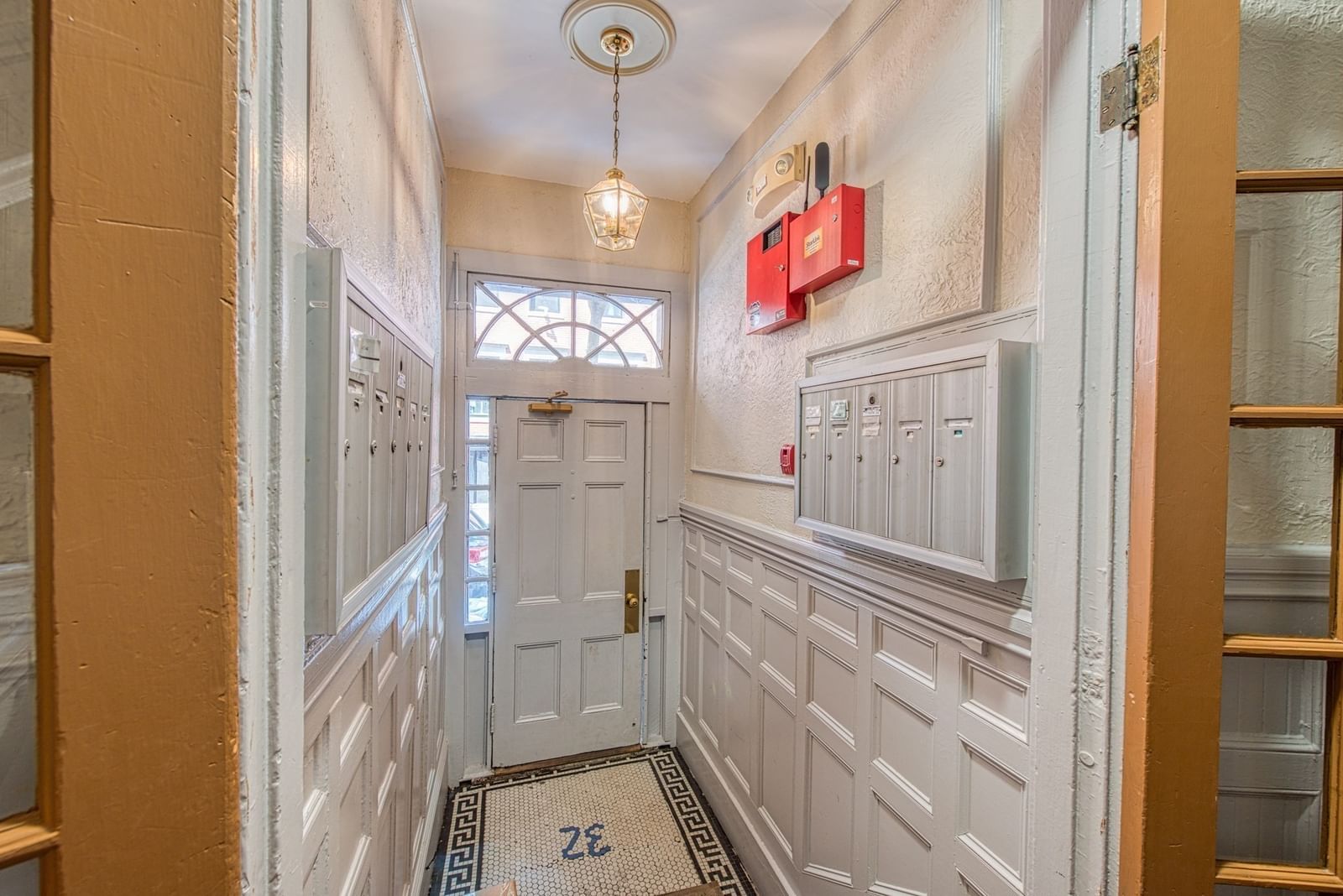 32 Grove #1 Boston — Photo 3 of 15