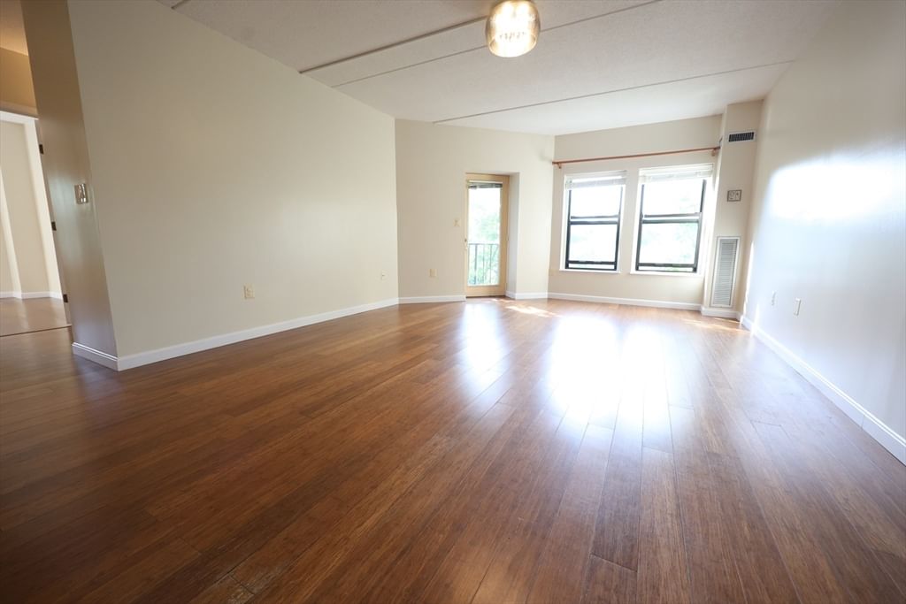 Photo of 14 Heron St, Boston, MA