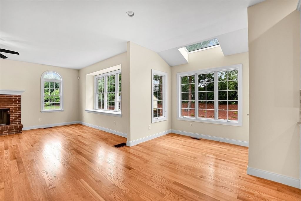 7 Whitehall Way, Bellingham, MA, 7 Whitehall Way, Bellingham, MA Photo #8