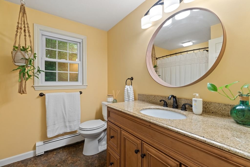 82 Norton Rd, North Attleboro, MA Photo #29