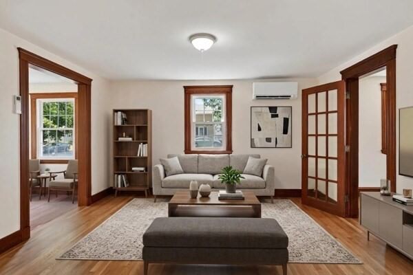 9 Harriett Ave, Burlington, MA Photo #11