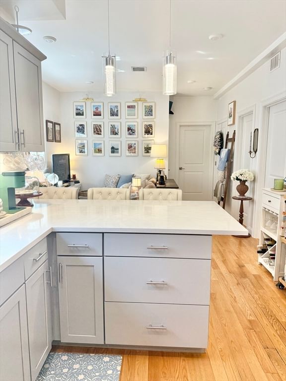 6 Beech St #2, Cambridge, MA Photo #5