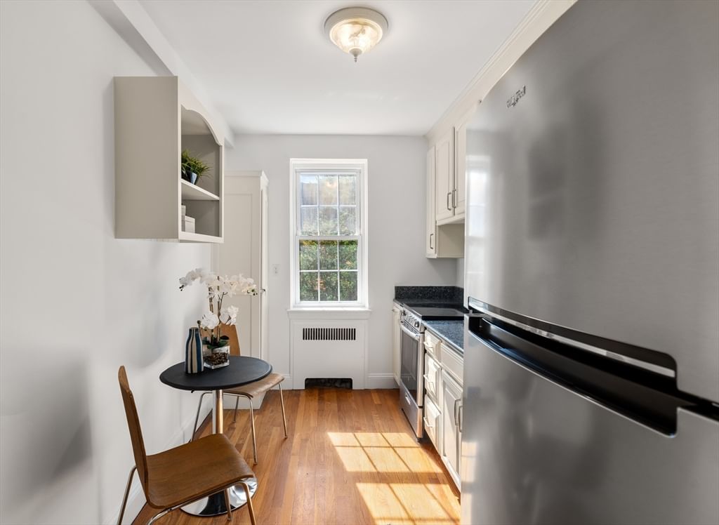 16 Ware Street #31, Cambridge, MA Photo #9