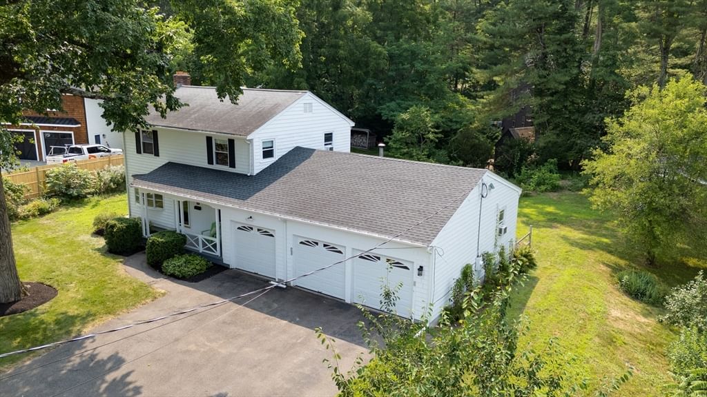 18 Harrington Rd Framingham — Photo 2 of 42