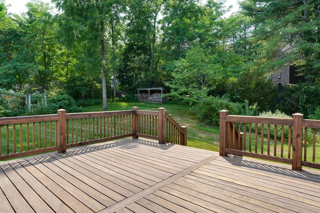 18 Harrington Rd Framingham — Photo 4 of 42