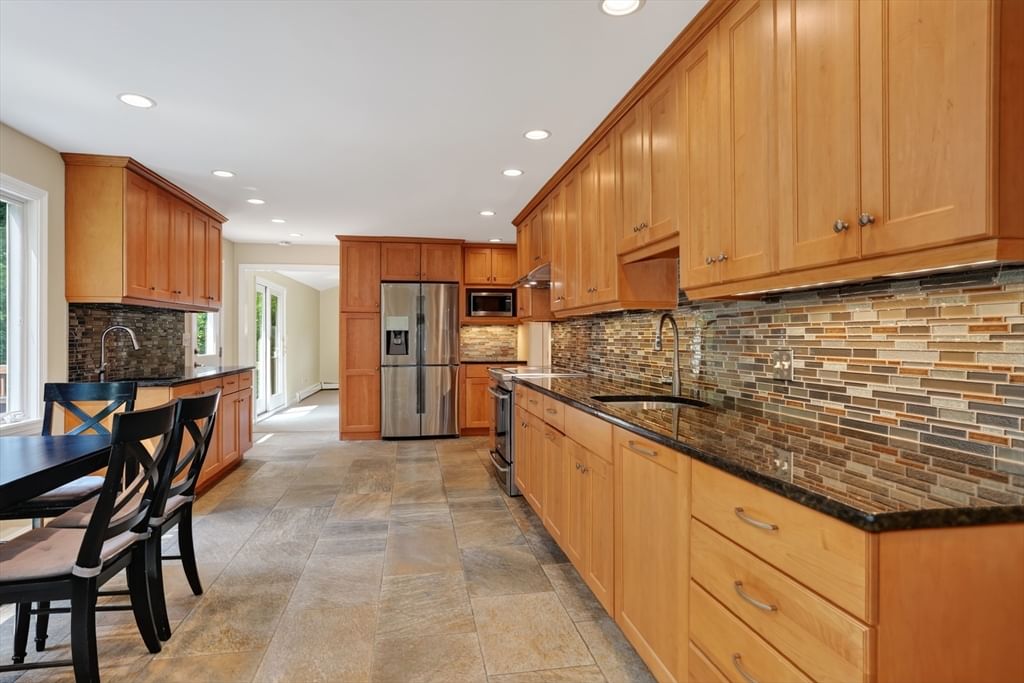 18 Harrington Rd, Framingham, MA, 18 Harrington Rd, Framingham, MA Photo #9