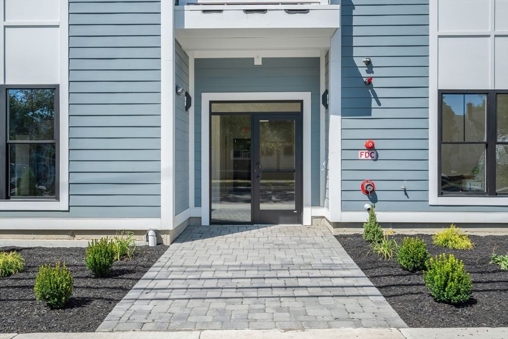 260 Elm St, Everett, MA, 260 Elm St, Everett, MA Photo #2