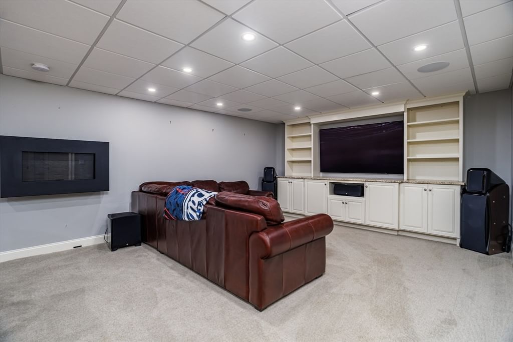 148 Mary Catherine Dr, Lancaster, MA 01523 photo 3