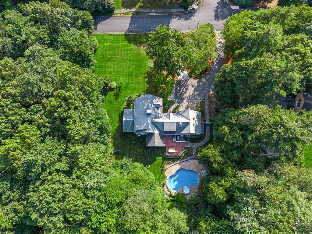 4 Dicarlo Rd, Hopkinton, MA, 4 Dicarlo Rd, Hopkinton, MA Photo #2