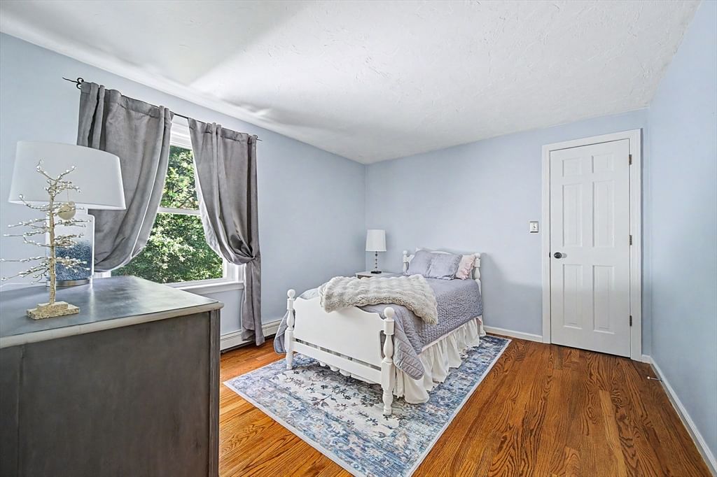 4 Dicarlo Rd, Hopkinton, MA, 4 Dicarlo Rd, Hopkinton, MA Photo #21