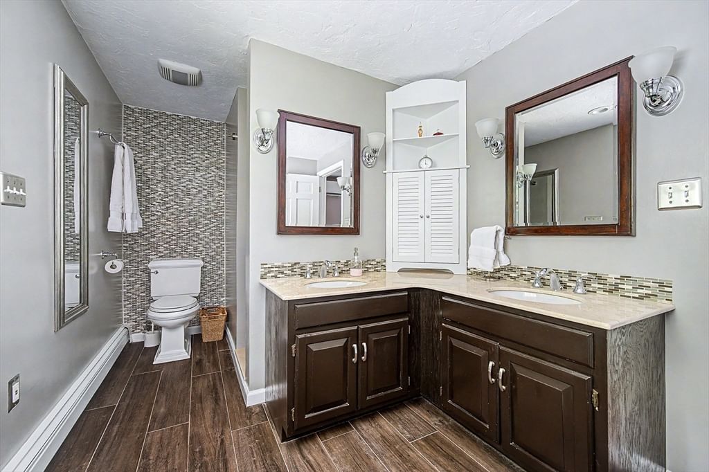 4 Dicarlo Rd, Hopkinton, MA, 4 Dicarlo Rd, Hopkinton, MA Photo #26