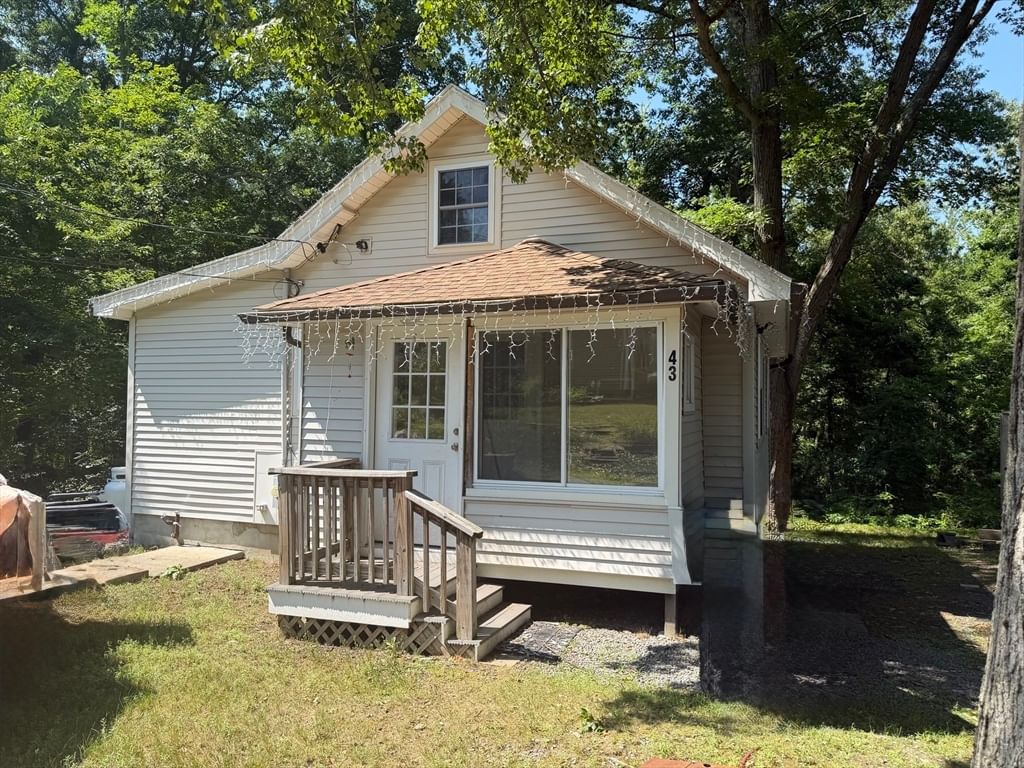 Photo of 43 Walpole Ter, Canton, MA