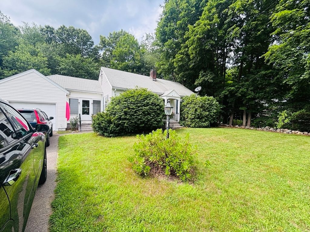 86 Mechanic St, Foxboro, MA, 86 Mechanic St, Foxboro, MA Photo #4