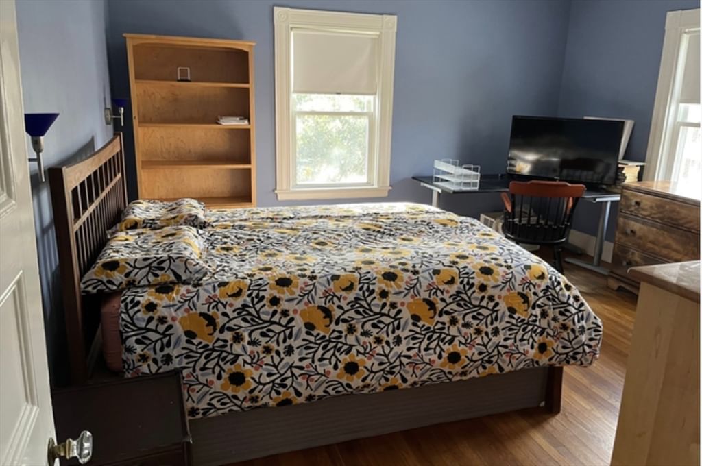 34 Woodcliff Rd, Newton, MA Photo #7