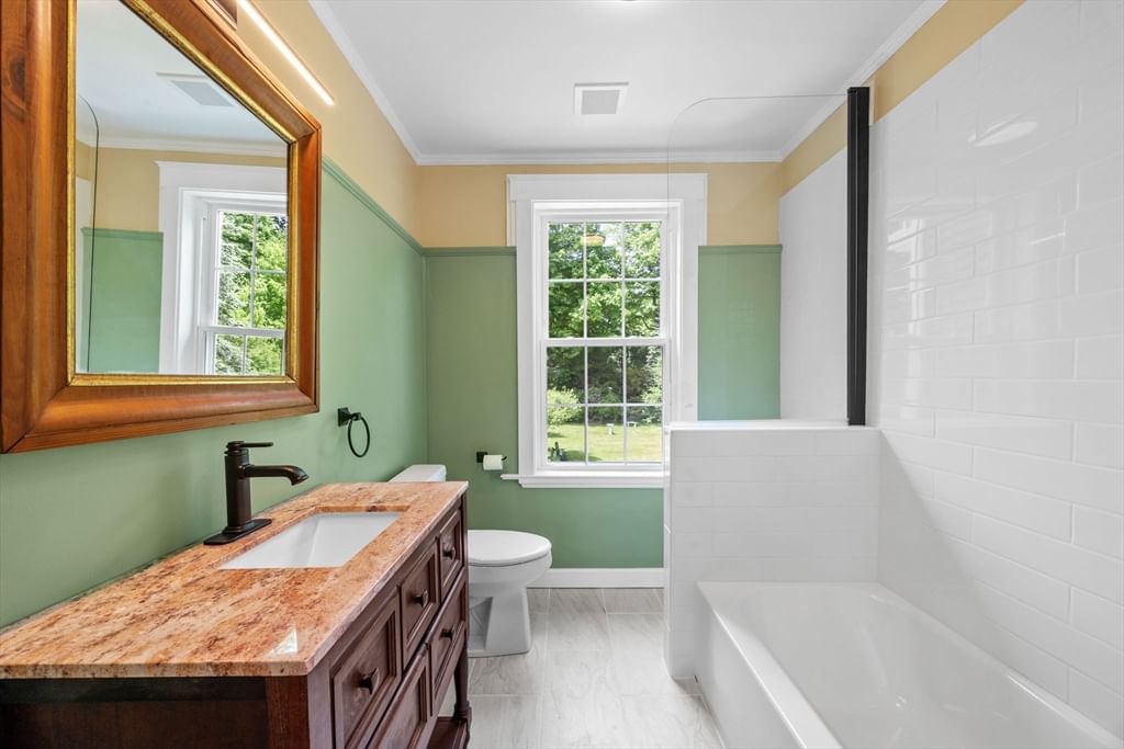 48 Union St, Rockland, MA Photo #17