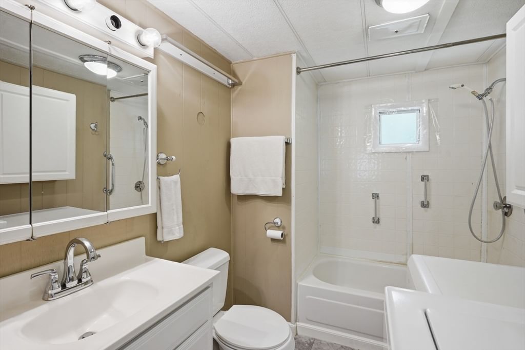 57 Liberty Drive Attleboro — Photo 17 of 19