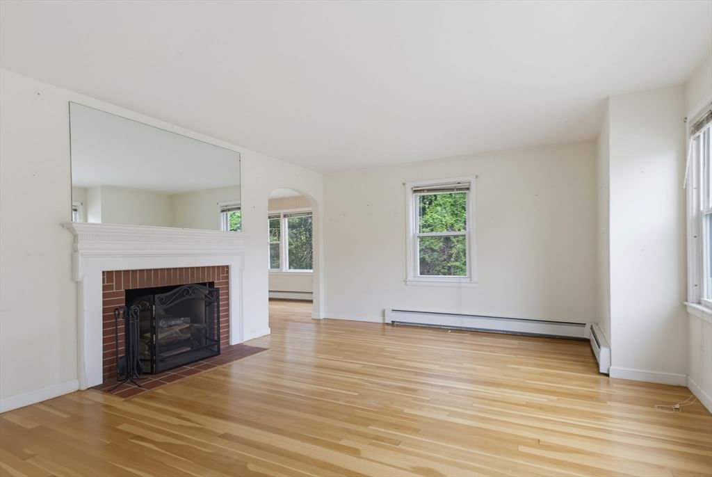 17 Reynolds St, Worcester, MA Photo #10