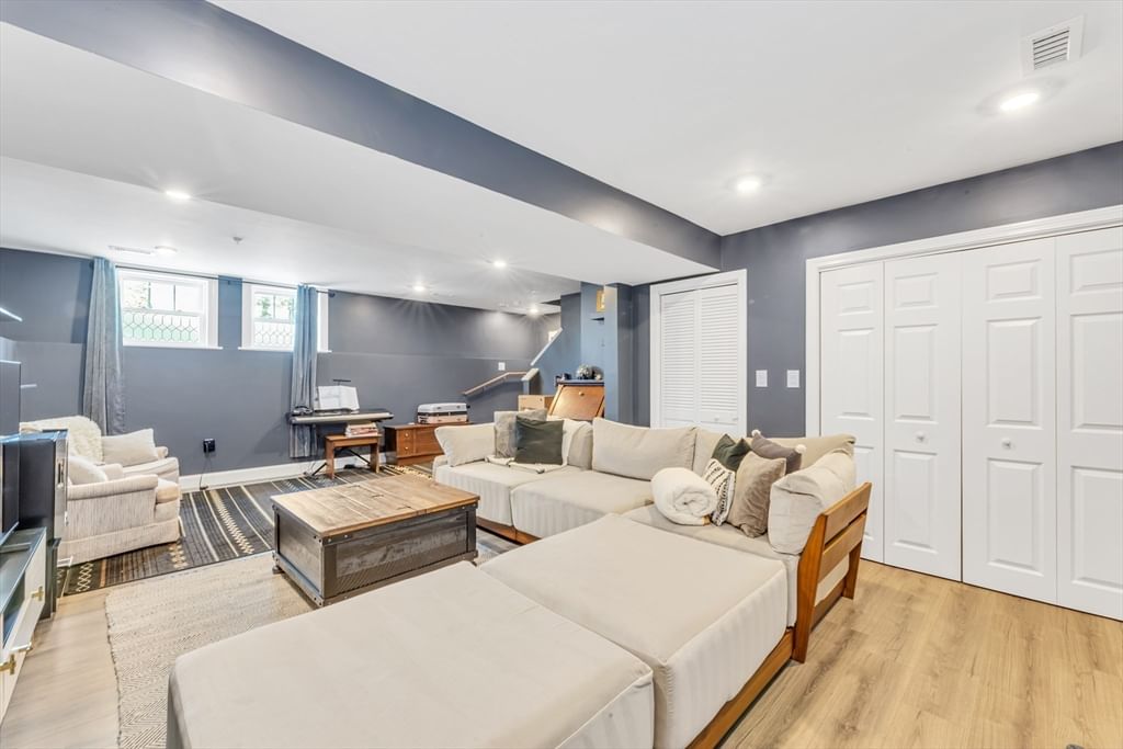 28 Baltimore Street #5, Lynn, MA, 28 Baltimore Street #5, Lynn, MA Photo #10