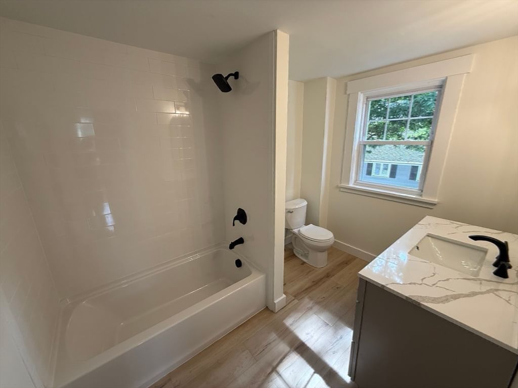 82 Hartwell St, Southbridge, MA Photo #19