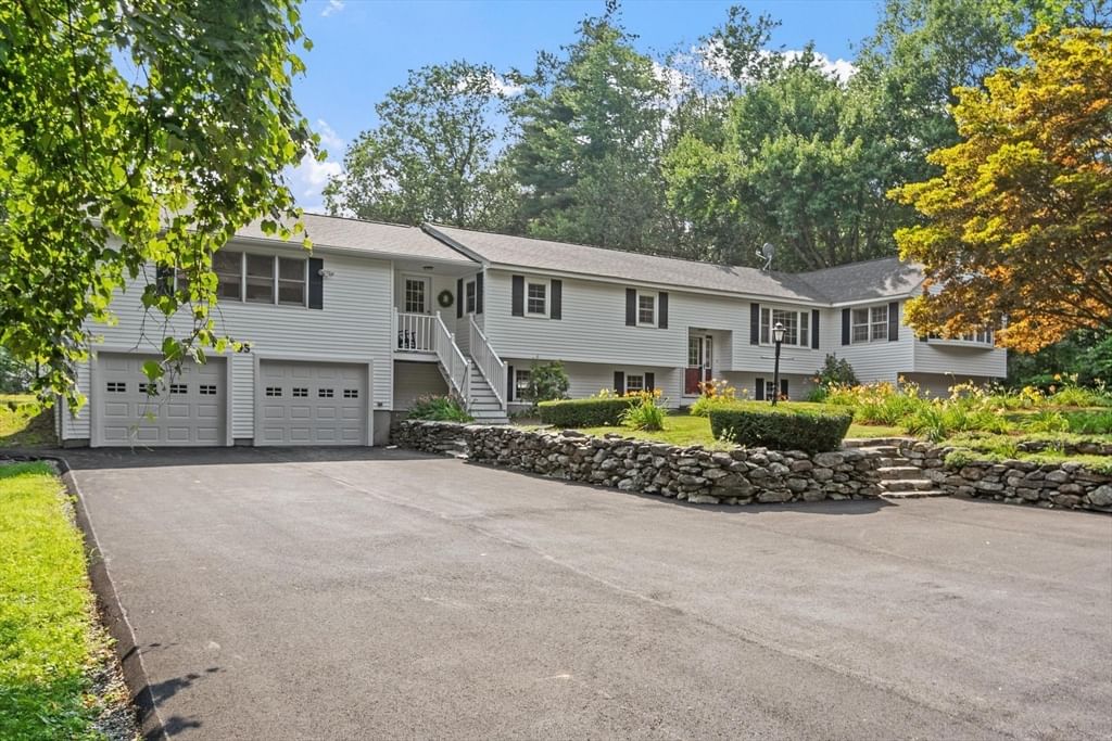 Photo of 95 Worcester Rd, Westminster, MA