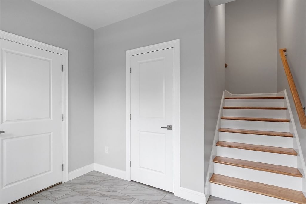 10 Windsor St #1, Worcester, MA Photo #29