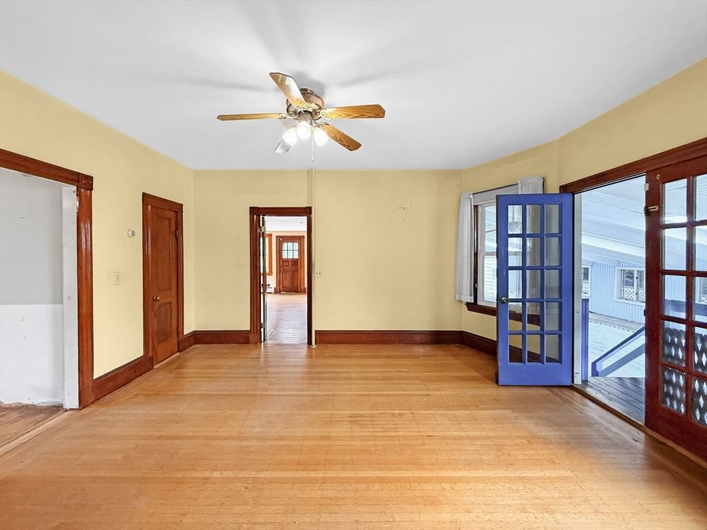 33 High St, Stoneham, MA, 33 High St, Stoneham, MA Photo #11