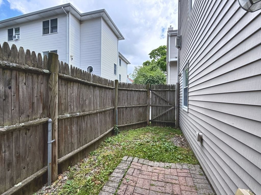 174 Adams St #6, Newton, MA Photo #36
