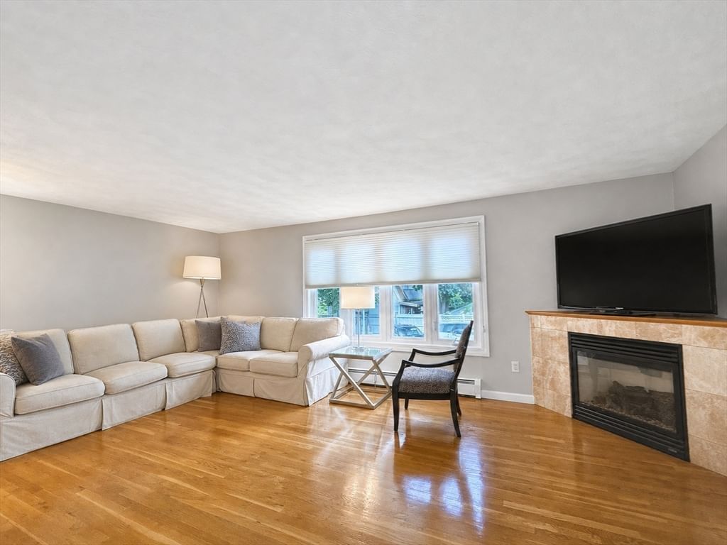 174 Adams St #6, Newton, MA Photo #7