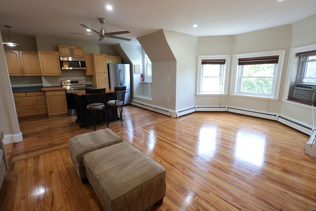 318 Tappan St #3, Brookline, MA, 318 Tappan St #3, Brookline, MA Photo #4
