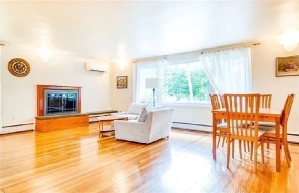 18 Winchester Dr #-, Lexington, MA, 18 Winchester Dr #-, Lexington, MA Photo #4