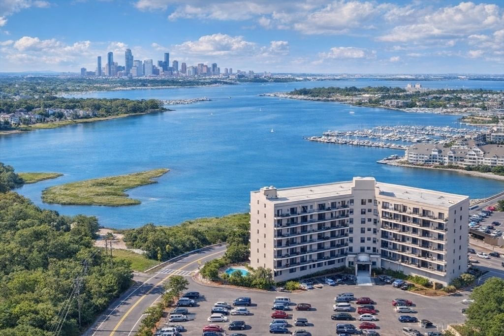 Photo of 133 Commander Shea Blvd, Quincy, MA