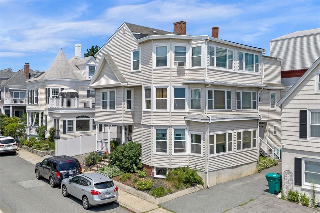 34 Ocean Terrace, Lynn, MA Photo #3