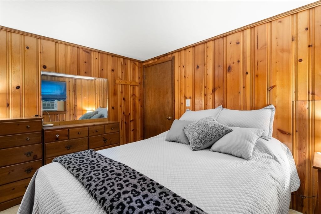 47 Sandy Beach Rd, Holland, MA, 47 Sandy Beach Rd, Holland, MA Photo #8