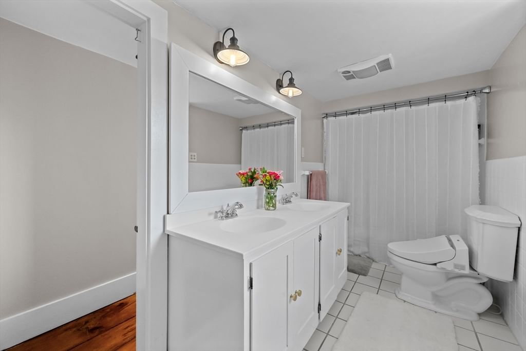 206 South St, Northborough, MA Photo #25